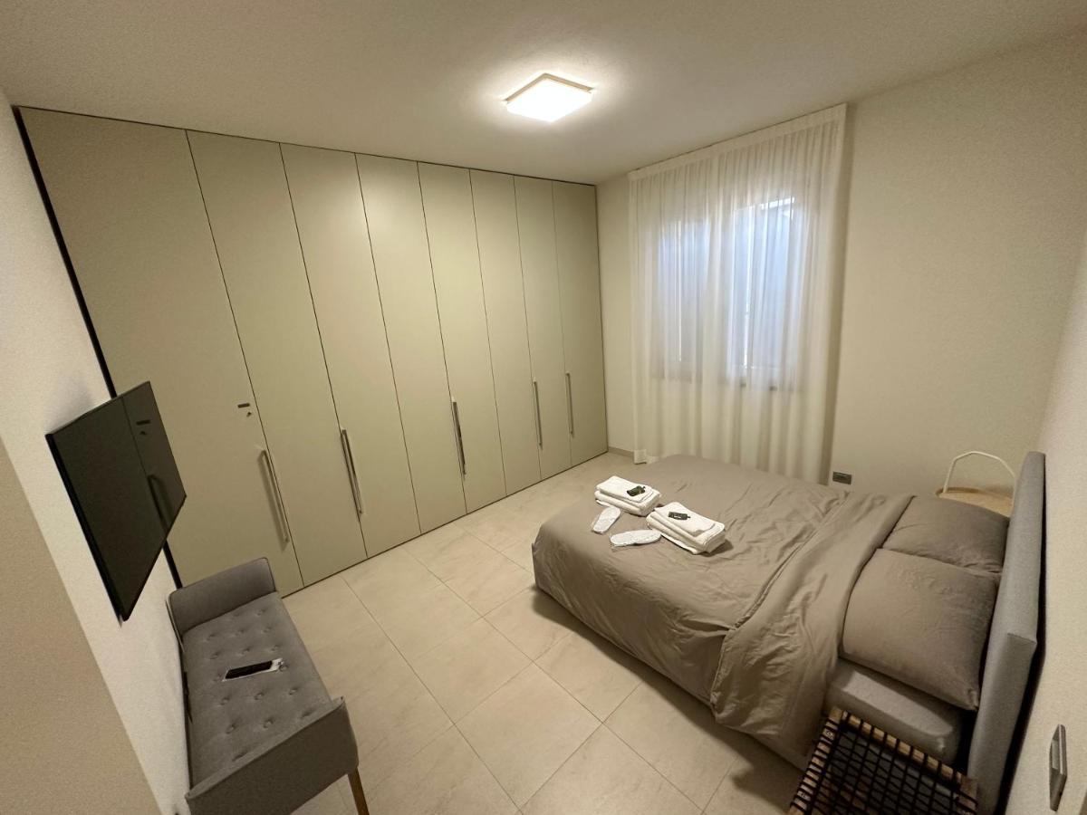Casavale Elegante Residenza 108 Mq Max 7 Persone Lägenhet Piacenza Exteriör bild
